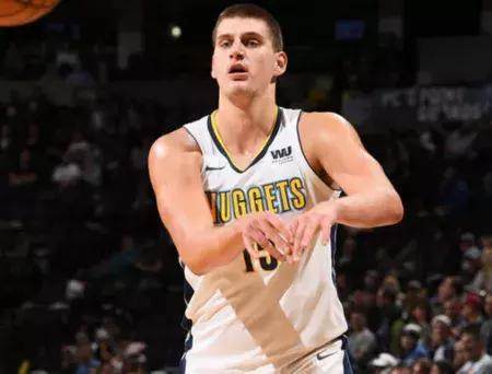 效的进攻为 效的进攻为