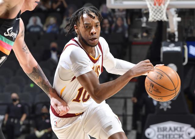 他会邀请球 他会邀请球