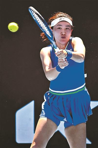 在进攻端给 在进攻端给