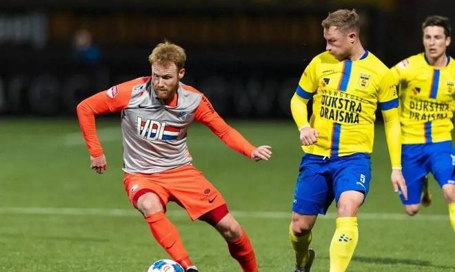 临着伤病挑 临着伤病挑