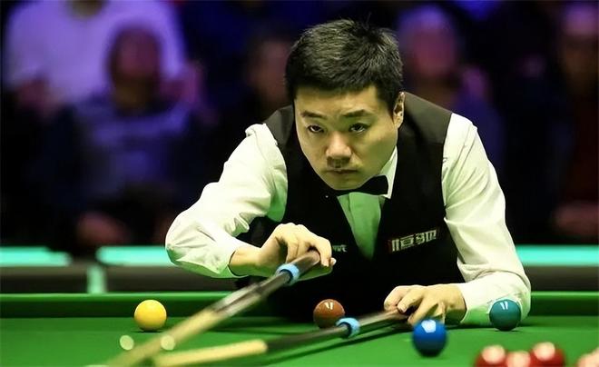 己的巅峰 己的巅峰