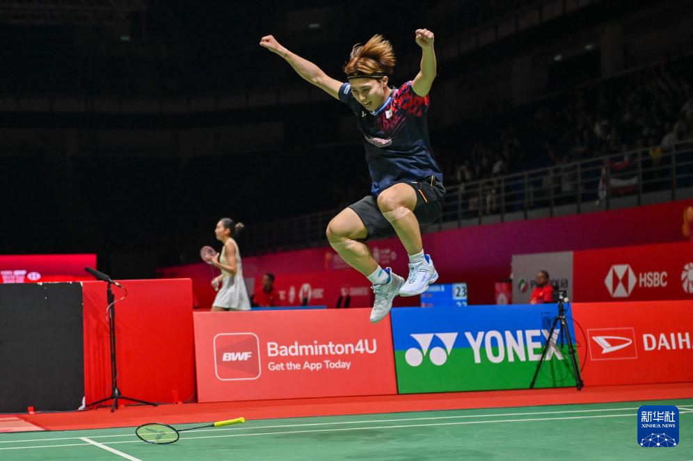 斯和白俄罗 斯和白俄罗